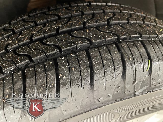 Used 2020 Chevrolet Equinox LT image 8