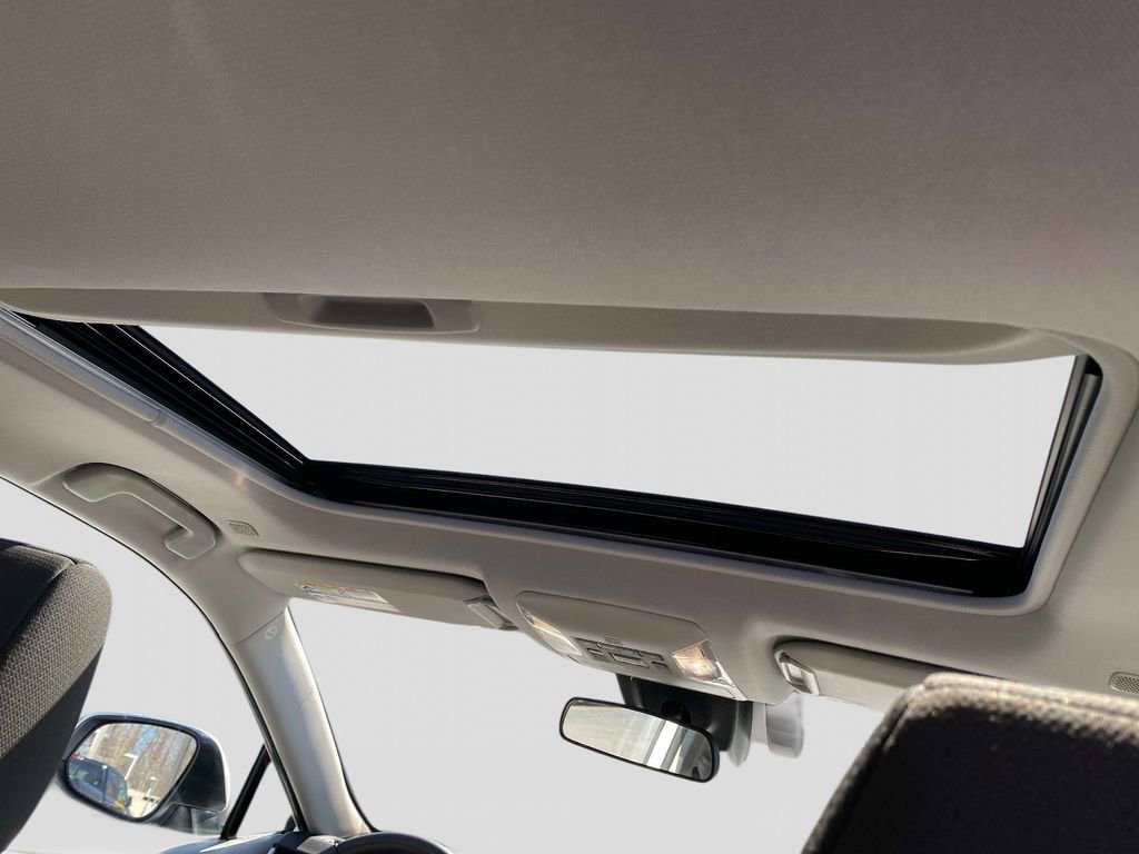 Used 2024 Toyota RAV4 XLE w/ Convenience Package image 27