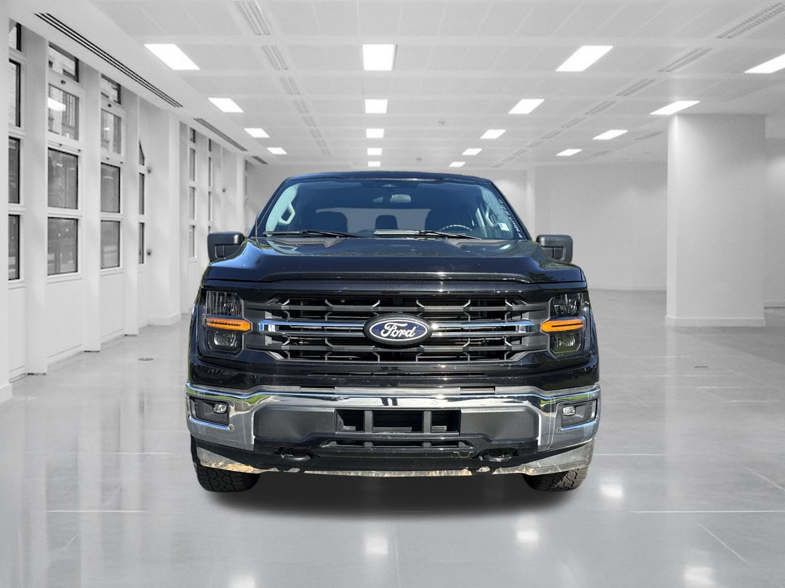 Used 2025 Ford F150 XLT w/ Equipment Group 301A Standard AWD/4WD image 2