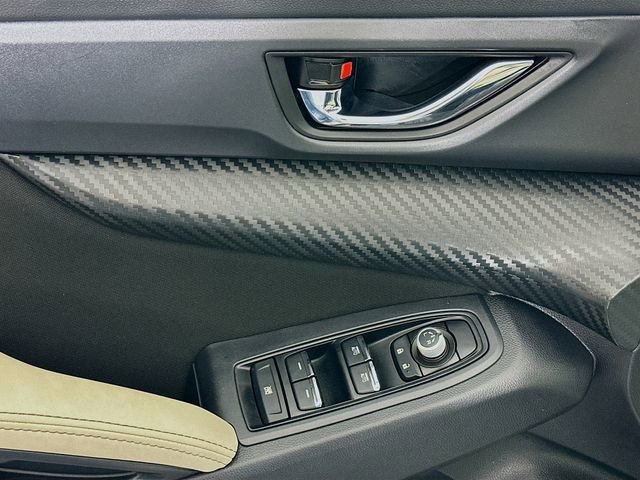 Used 2024 Subaru Ascent Premium w/ Convenience Package image 18