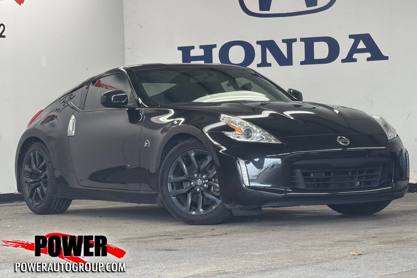 Used 2016 Nissan 370Z Base
