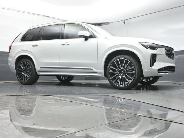 Used 2026 Volvo XC90 B6 Plus w/ Protection Package Premier AWD/4WD image 33