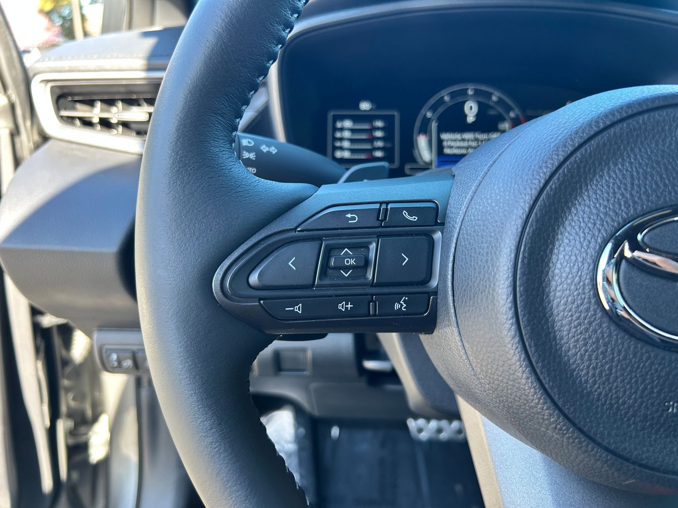 Used 2025 Toyota Corolla Premium image 14