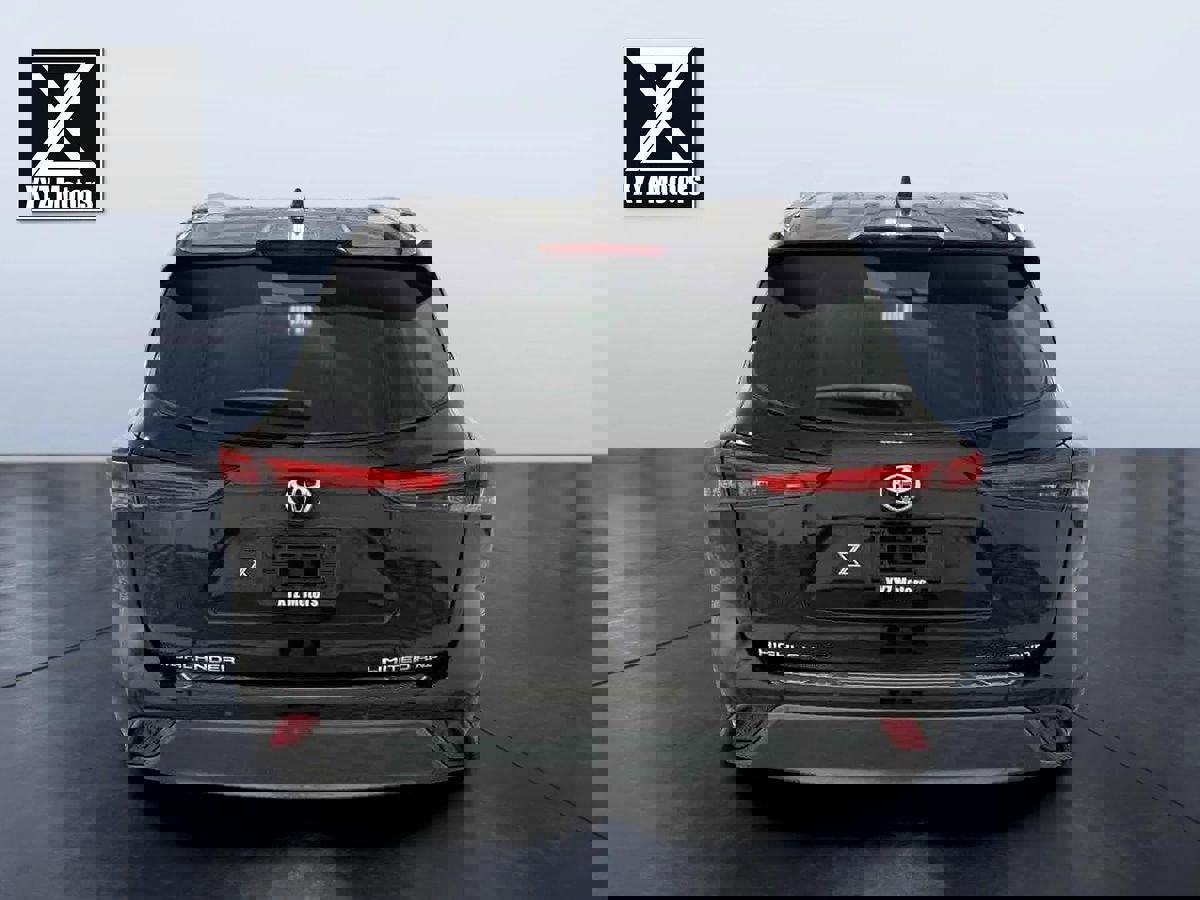 Used 2021 Toyota Highlander Limited image 5