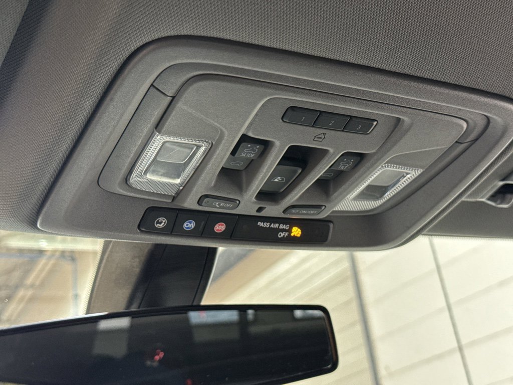 Used 2022 Chevrolet Silverado 1500 RST w/ Convenience Package II image 37