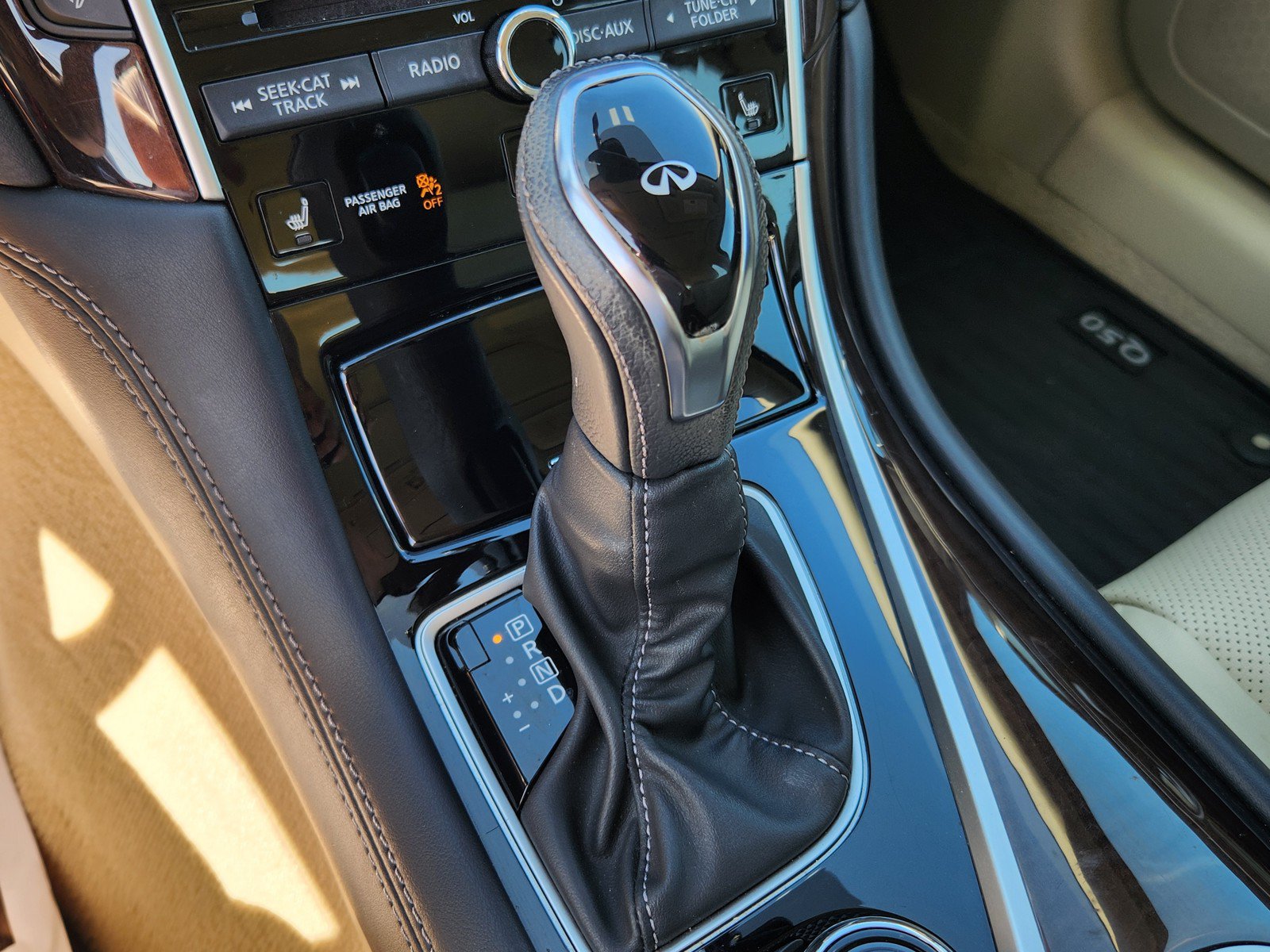Certified 2018 INFINITI Q50 Luxe w/ Sensory Package (Luxe) AWD/4WD image 22