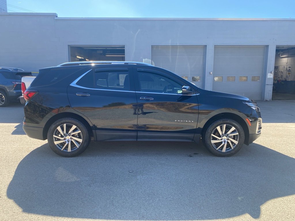 Certified 2024 Chevrolet Equinox Premier image 2