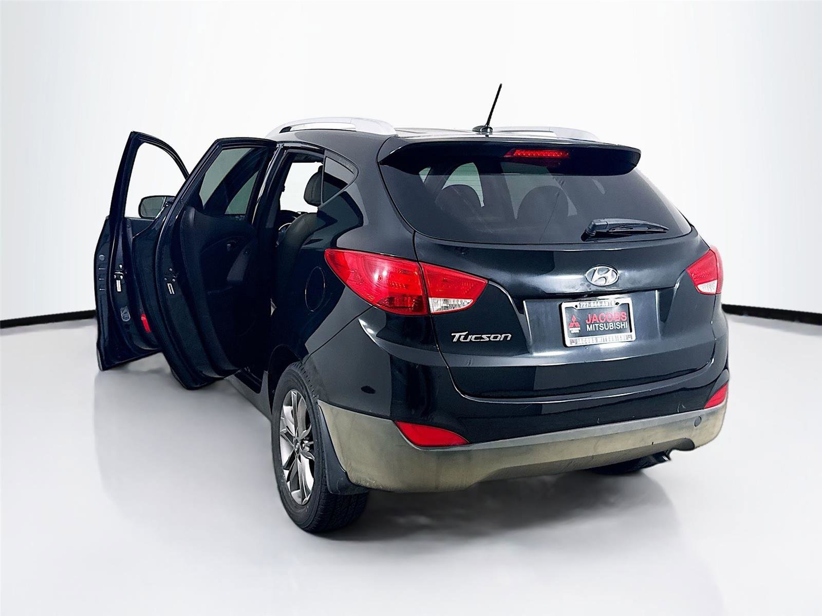 Used 2015 Hyundai Tucson SE FWD image 13
