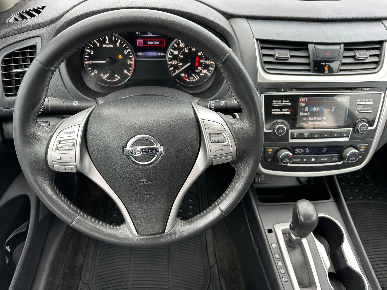 Used 2017 Nissan Altima 2.5 SV image 14