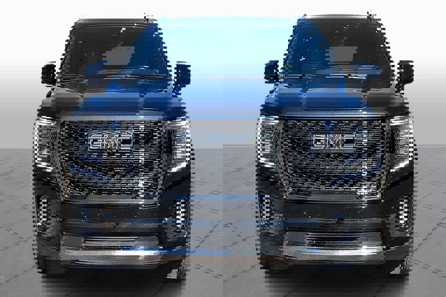 Used 2023 GMC Yukon Denali Ultimate image 4