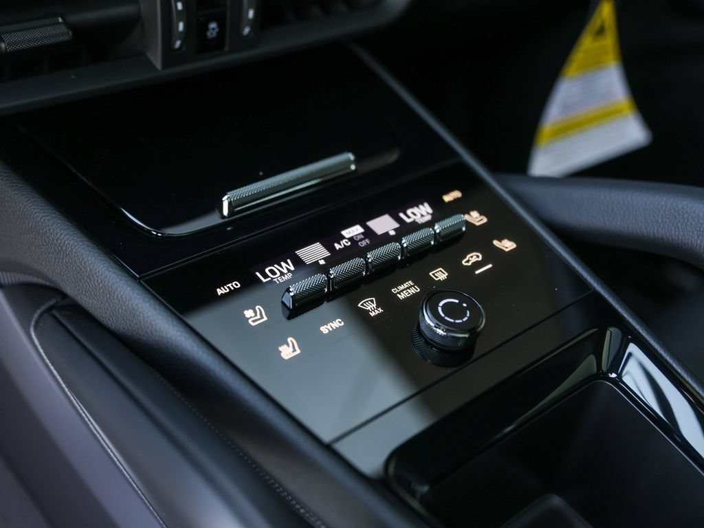 New 2026 Porsche Cayenne AWD/4WD image 26