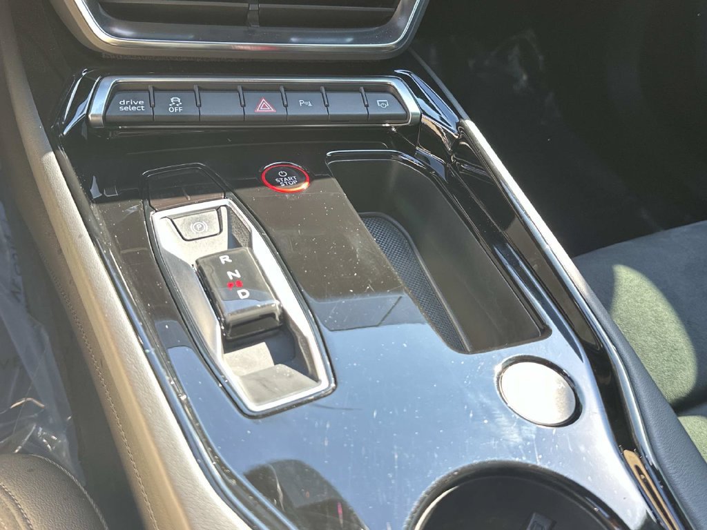 Used 2022 Audi e-tron GT Premium Plus w/ Performance Package AWD/4WD image 26