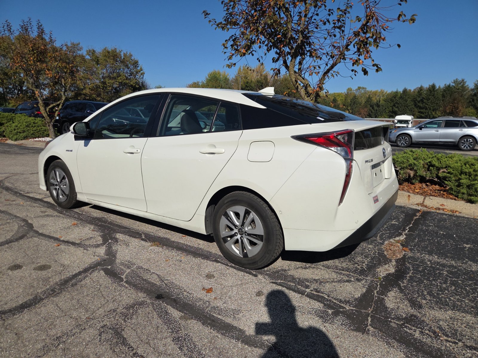 Used 2018 Toyota Prius Two w/ Prius Two Safety Plus Package FWD image 11