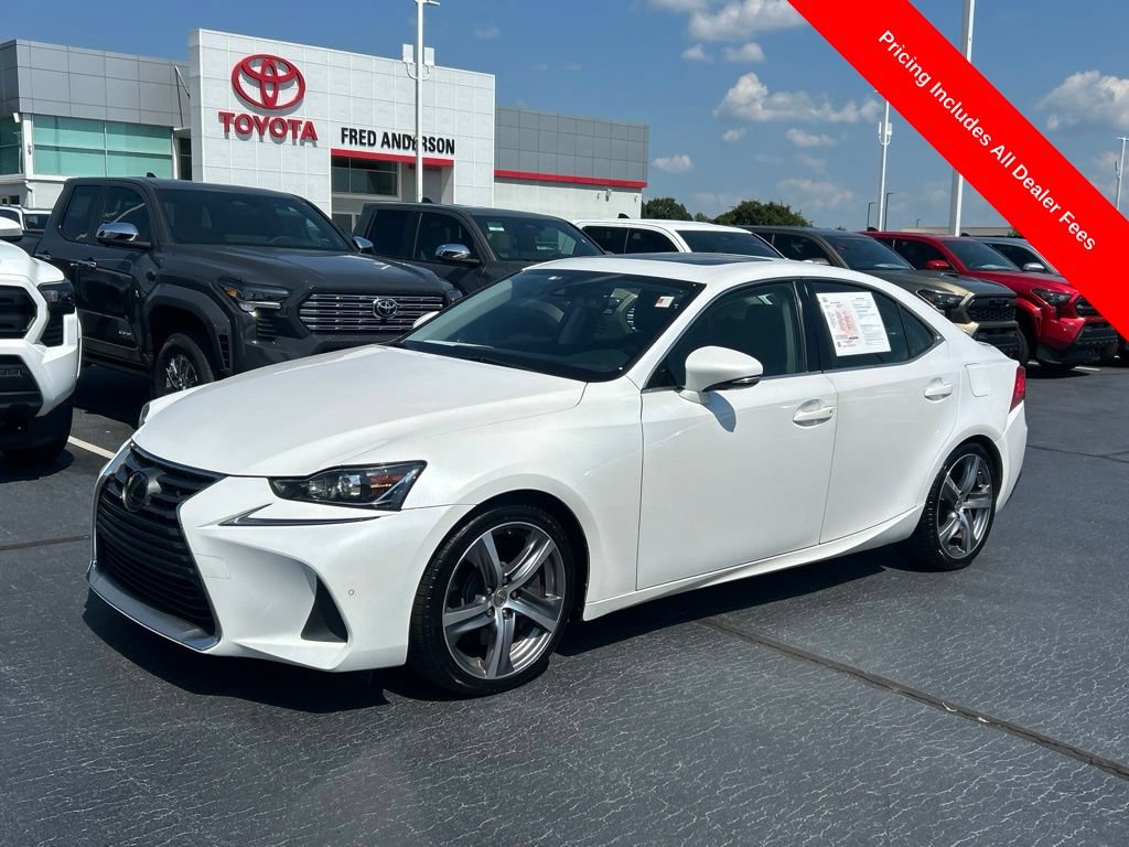 Used 2017 Lexus IS 200t w/ Premium Package RWD image 1