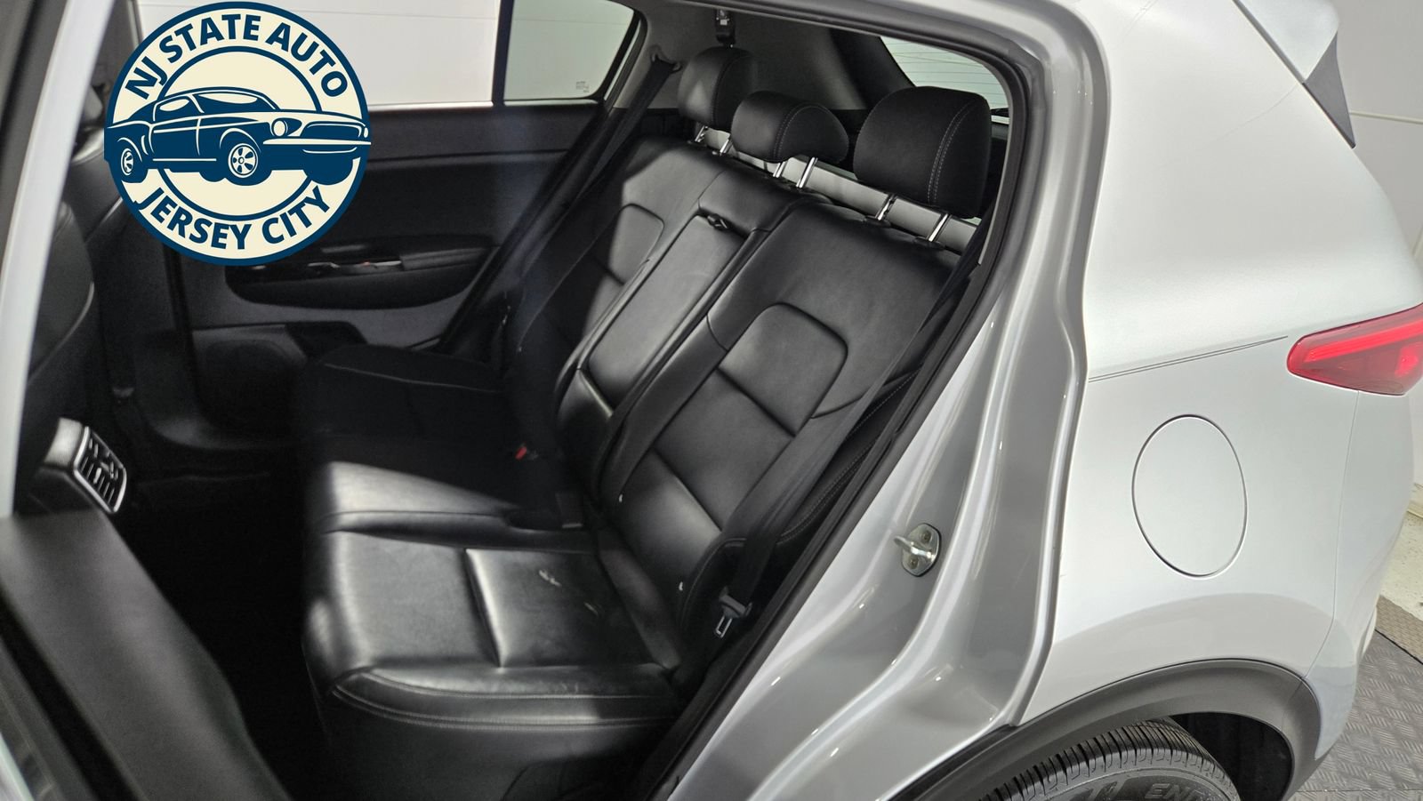 Used 2019 Kia Sportage EX FWD image 25