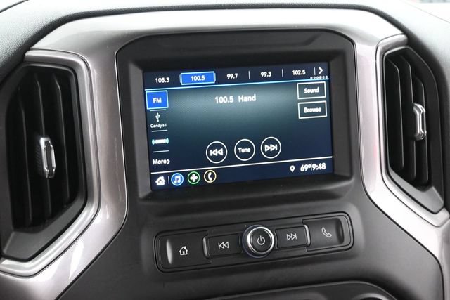 Used 2020 Chevrolet Silverado 1500 Custom w/ Custom Value Package AWD/4WD image 23