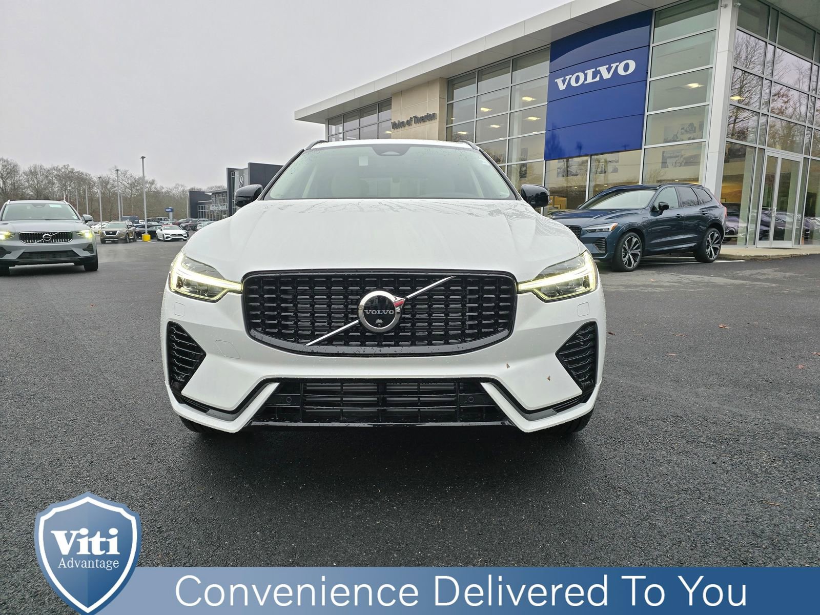 Certified 2025 Volvo XC60 T8 Plus w/ Climate Package image 3