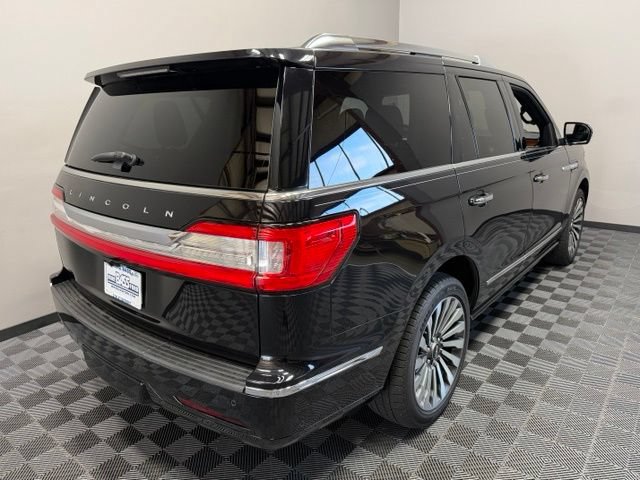 Used 2019 Lincoln Navigator Reserve AWD/4WD image 8