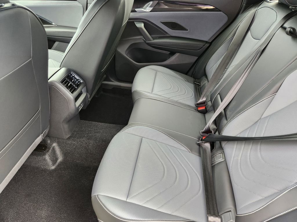New 2026 Volkswagen Tiguan SE R-Line AWD/4WD image 19