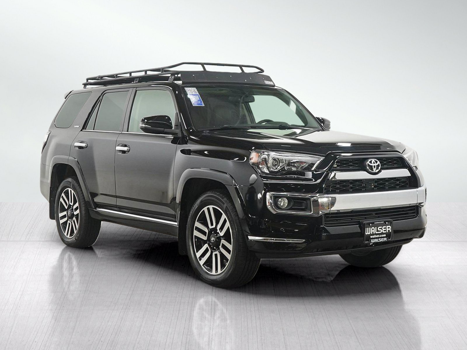 Used 2018 Toyota 4Runner Limited AWD/4WD image 7