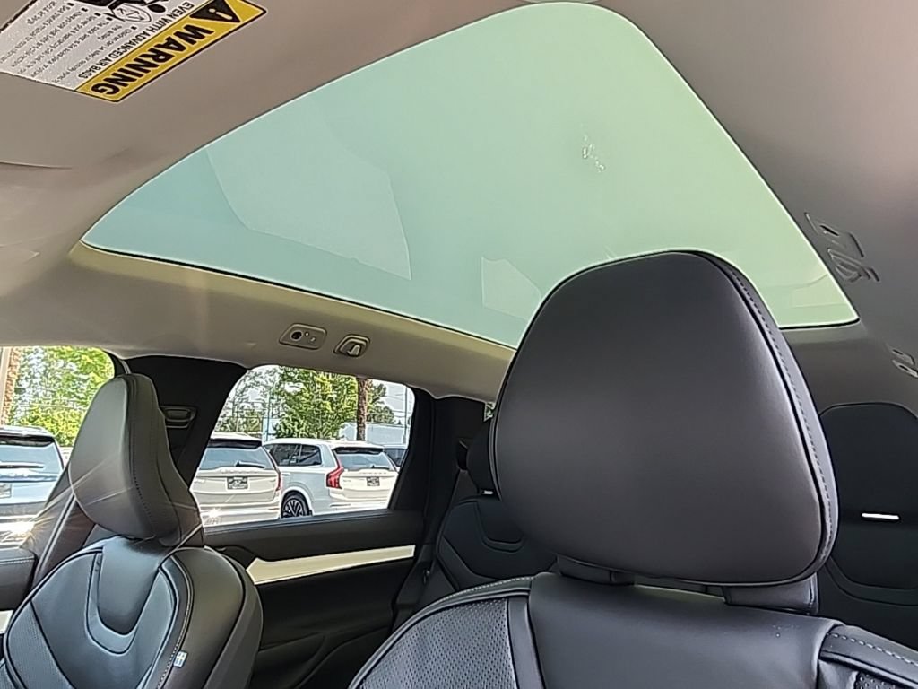 New 2026 Volvo EX90 Ultra AWD/4WD image 13