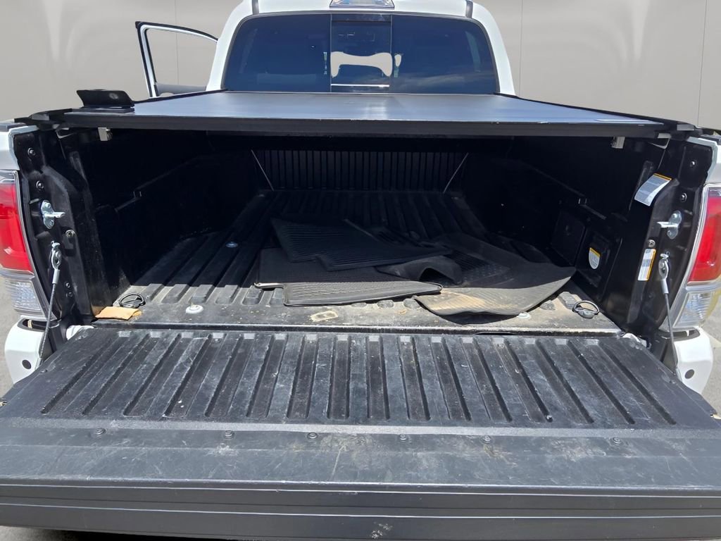 Used 2021 Toyota Tacoma TRD Sport w/ Technology Package AWD/4WD image 27