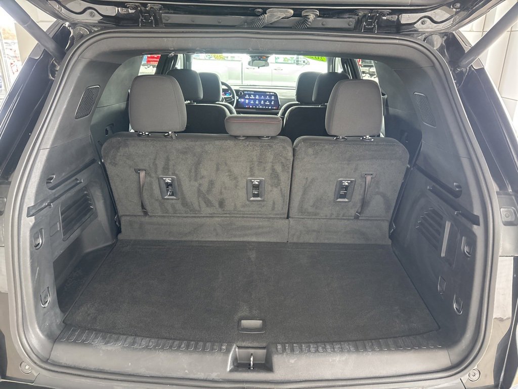 Used 2024 Chevrolet Traverse Z71 image 31