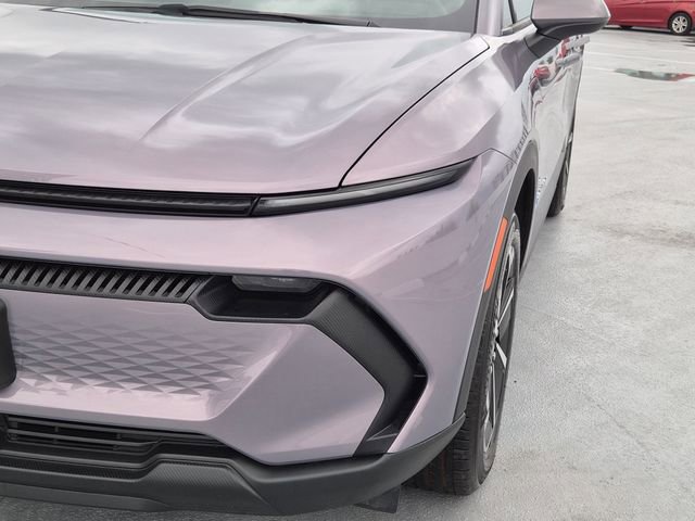 Used 2025 Chevrolet Equinox EV LT image 9