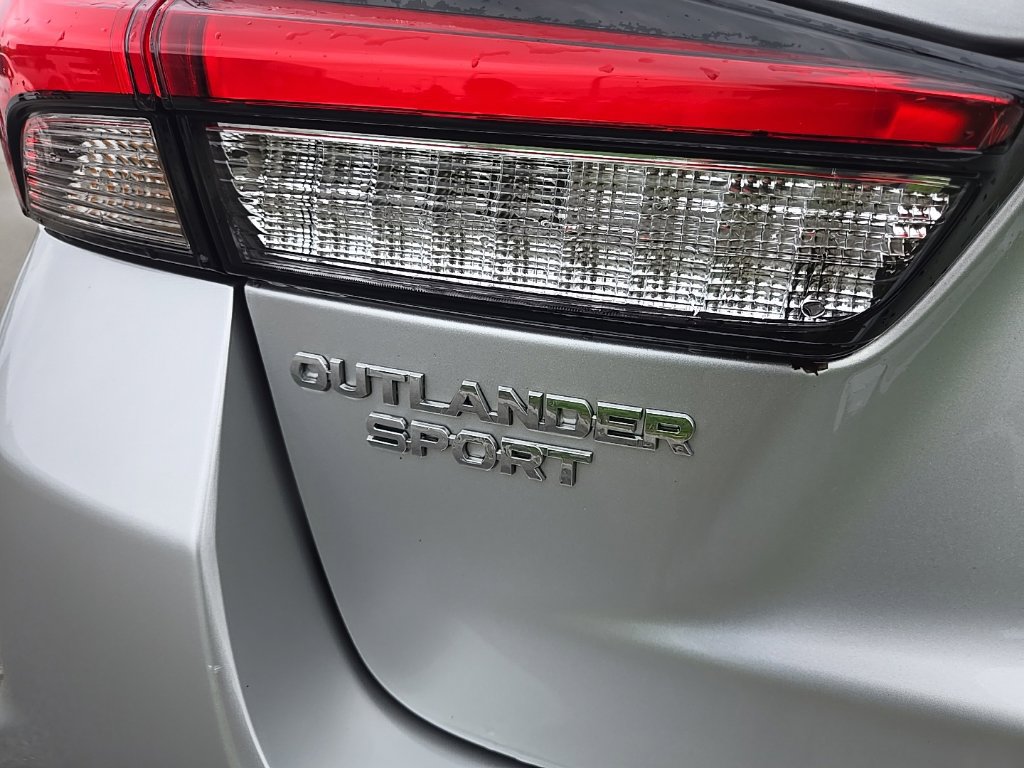 Used 2024 Mitsubishi Outlander Sport ES AWD/4WD image 6