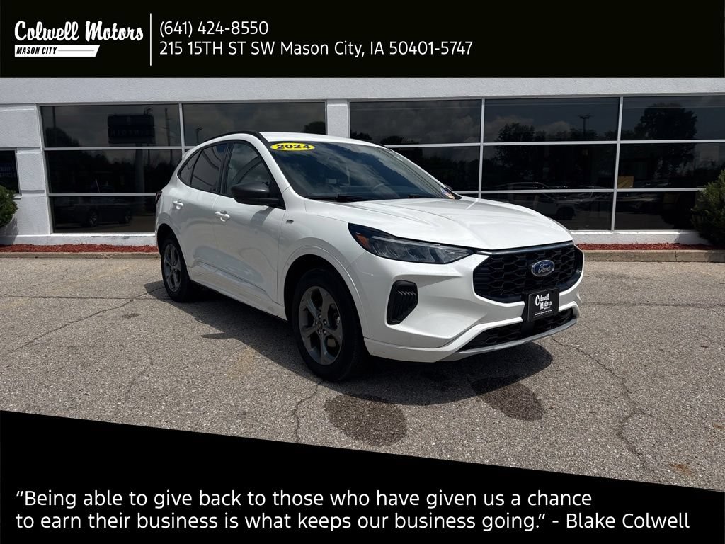 Used 2024 Ford Escape ST-Line w/ Tech Pack #1 AWD/4WD image 1