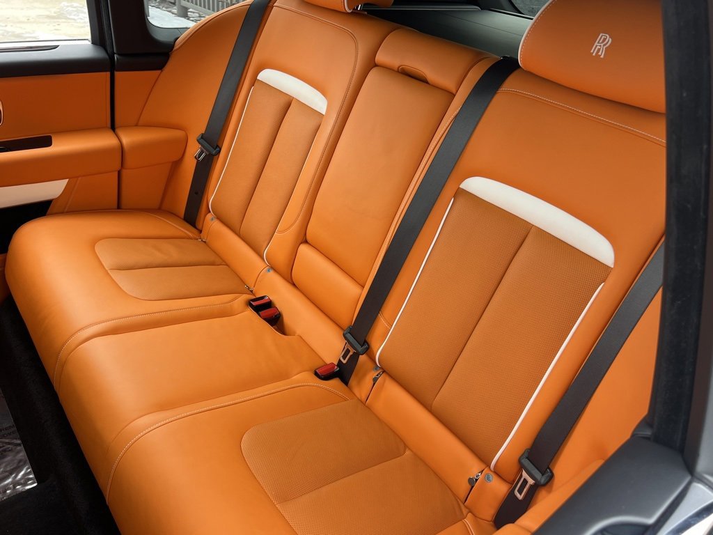 Used 2022 Rolls-Royce Cullinan image 19