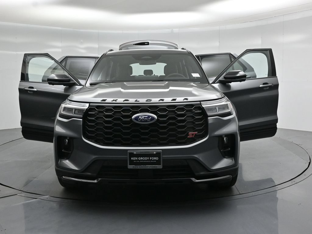 New 2026 Ford Explorer ST w/ Sun And Sound Package AWD/4WD image 32