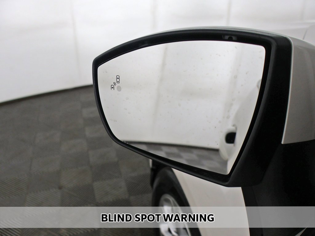 Used 2019 Ford EcoSport SE w/ SE Convenience Package image 5