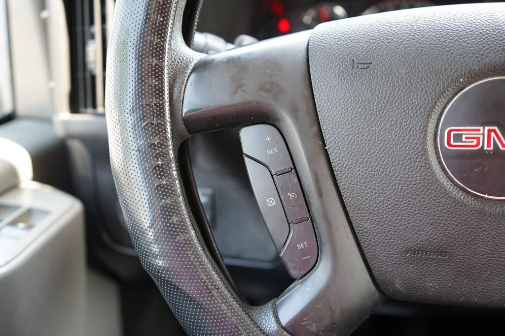 Used 2014 GMC Savana 3500 RWD image 10