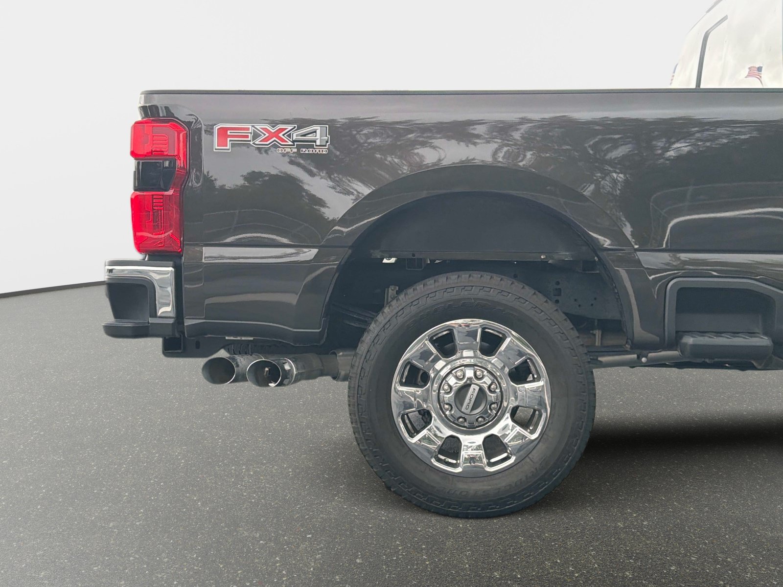 Used 2025 Ford F250 Lariat w/ Chrome Package AWD/4WD image 19