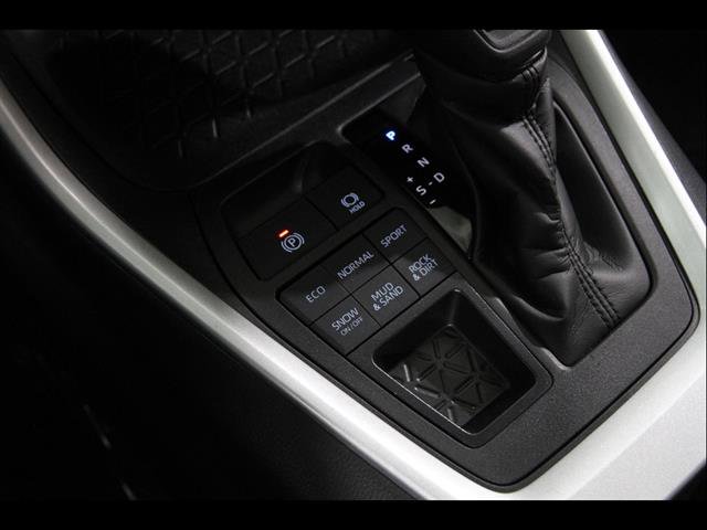 Used 2023 Toyota RAV4 XLE w/ Convenience Package AWD/4WD image 16