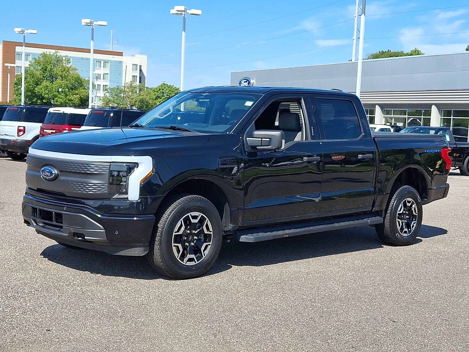 Certified 2023 Ford F150 Lightning XLT AWD/4WD image 5