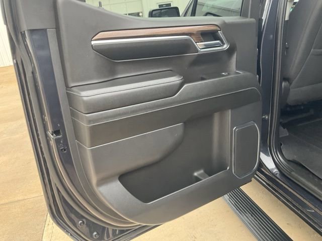 Used 2024 Chevrolet Silverado 1500 RST AWD/4WD image 23