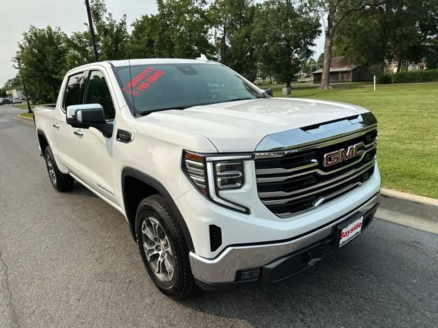 Used 2025 GMC Sierra 1500 SLT AWD/4WD image 23