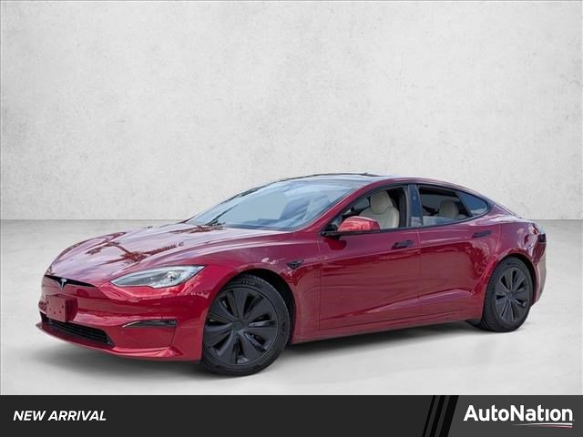 Used 2024 Tesla Model S image 1