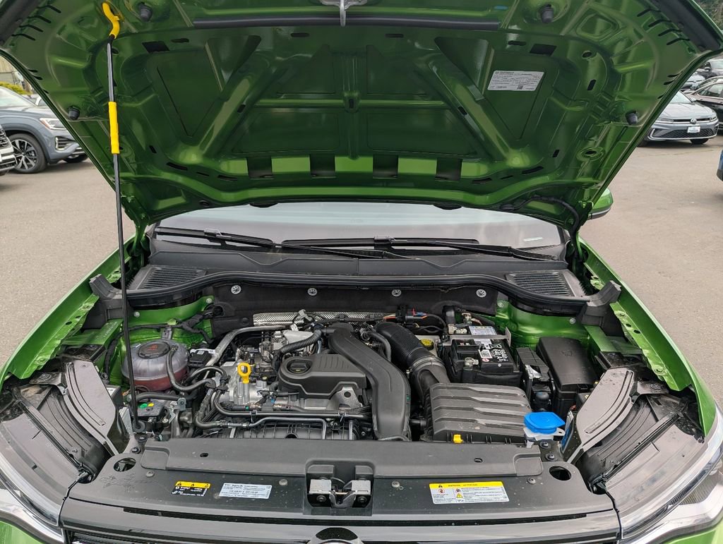 New 2026 Volkswagen Taos SE AWD/4WD image 35
