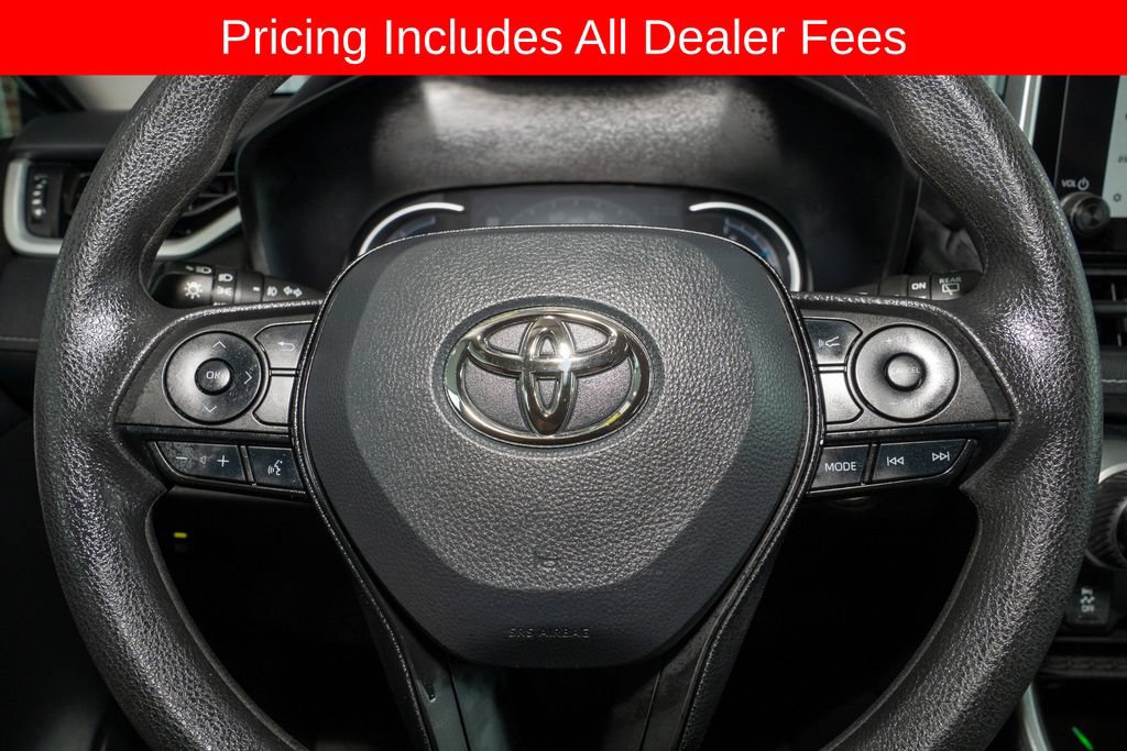 Used 2024 Toyota RAV4 AWD Hybrid image 17
