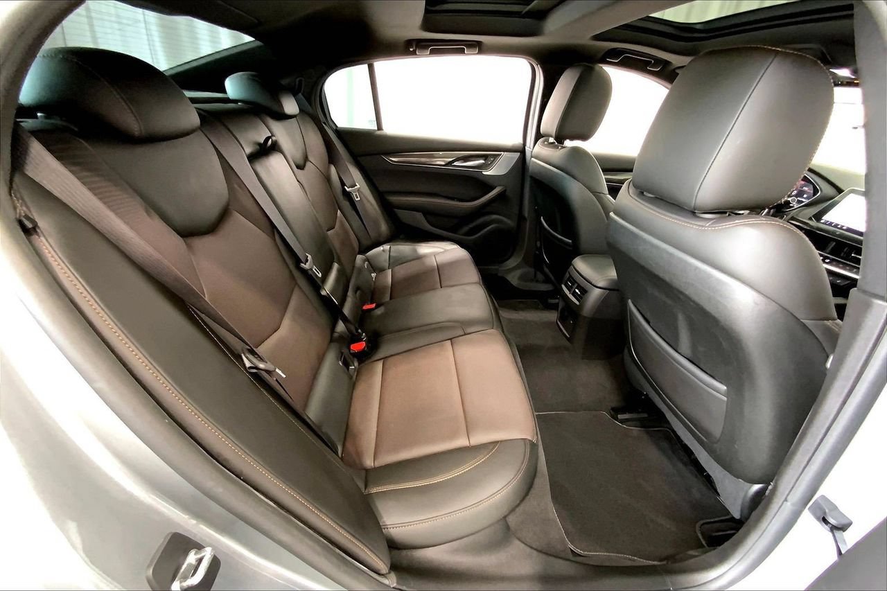 Used 2023 Cadillac CT5 V w/ Premium Package RWD image 20