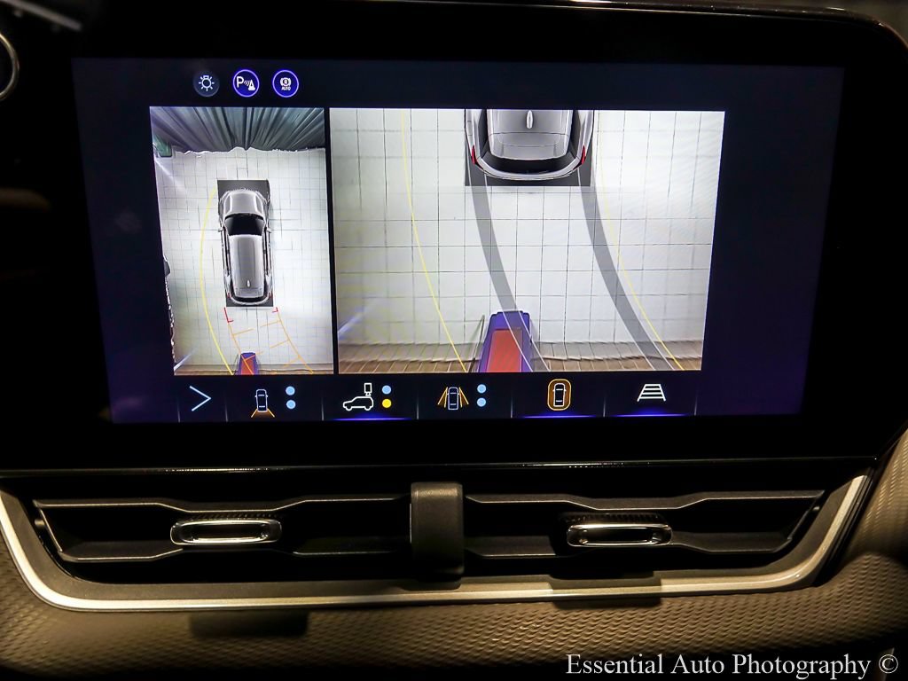 New 2027 Chevrolet Equinox LT w/ Convenience Package II FWD image 20
