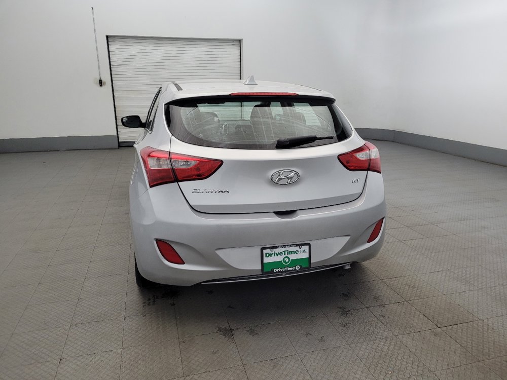 Used 2016 Hyundai Elantra GT w/ Option Group 02 FWD image 6