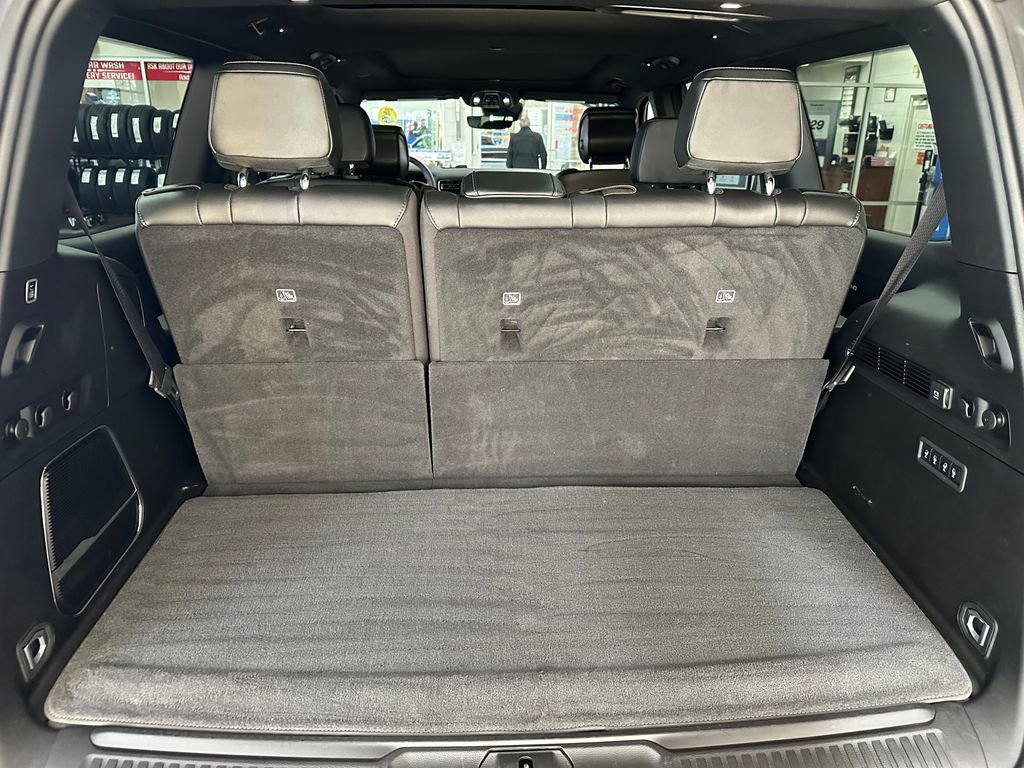 Used 2023 Jeep Wagoneer Series II AWD/4WD image 42