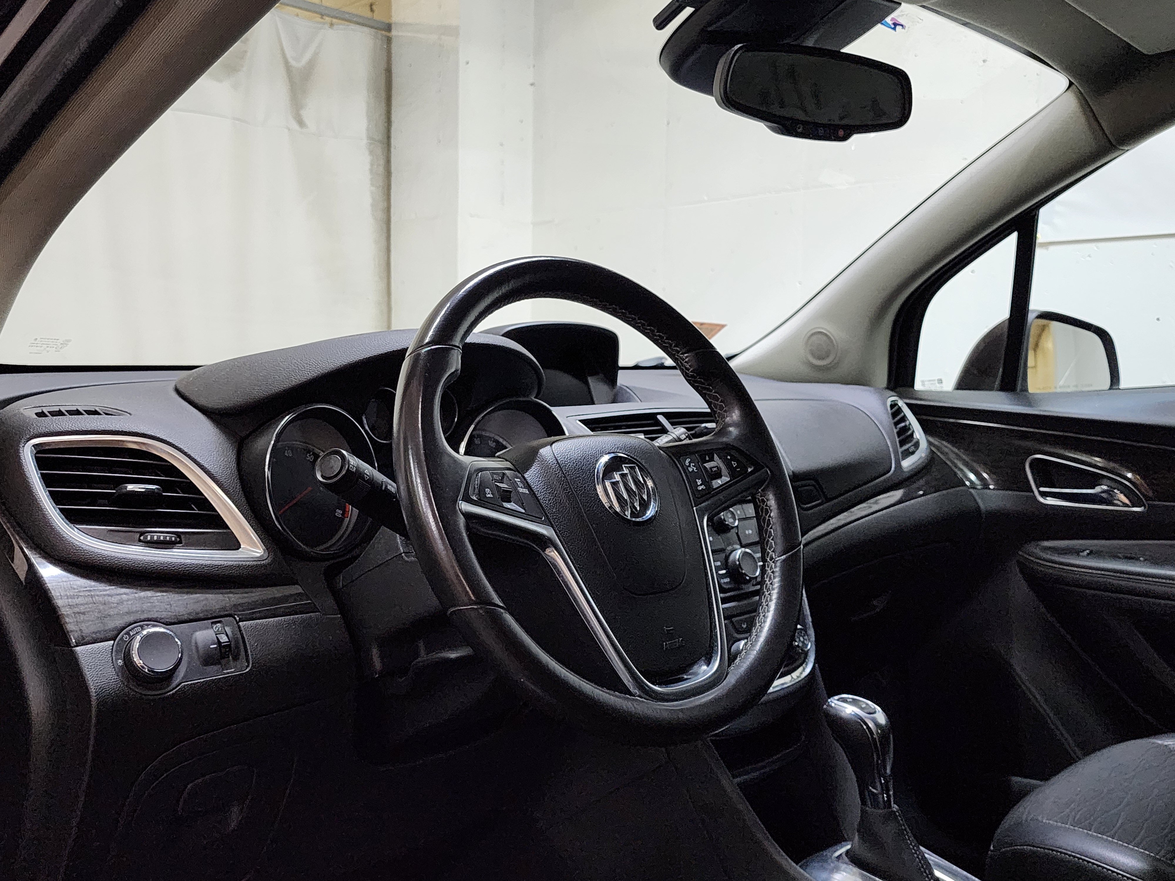 Used 2016 Buick Encore FWD image 12