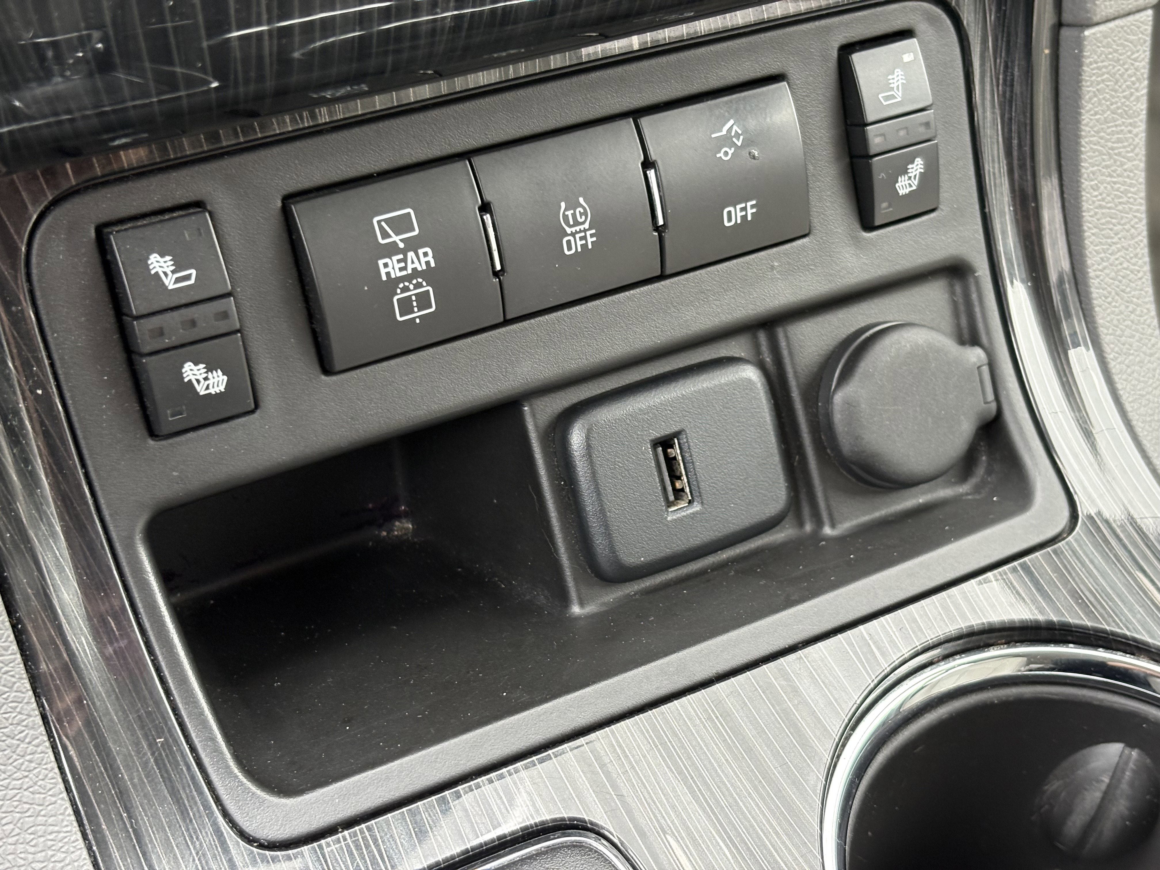 Used 2016 Chevrolet Traverse LT AWD/4WD image 25