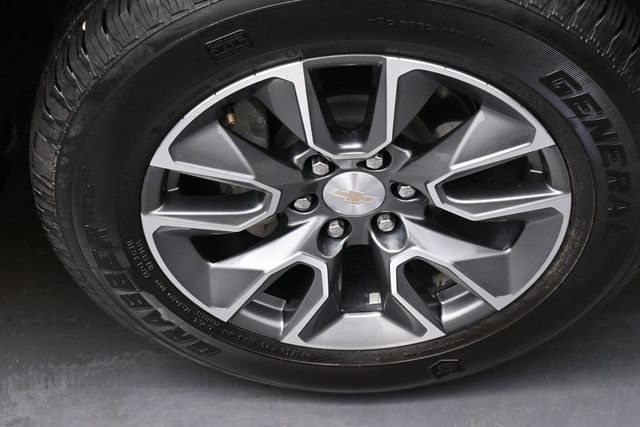 Used 2024 Chevrolet Silverado 1500 LT AWD/4WD image 30