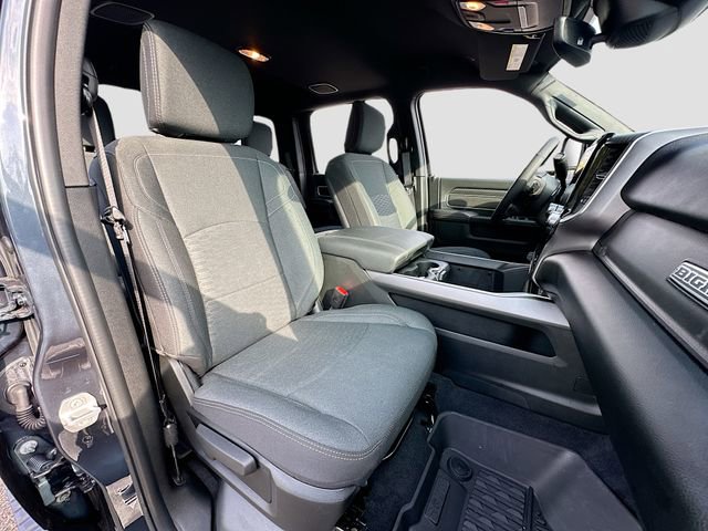 Used 2025 RAM 2500 Big Horn AWD/4WD image 30